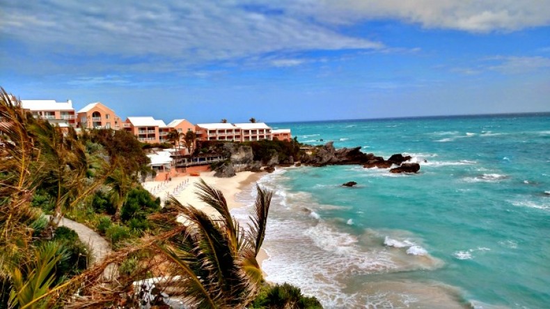 FIVE SIGNS YOU’VE BEEN TO BERMUDA